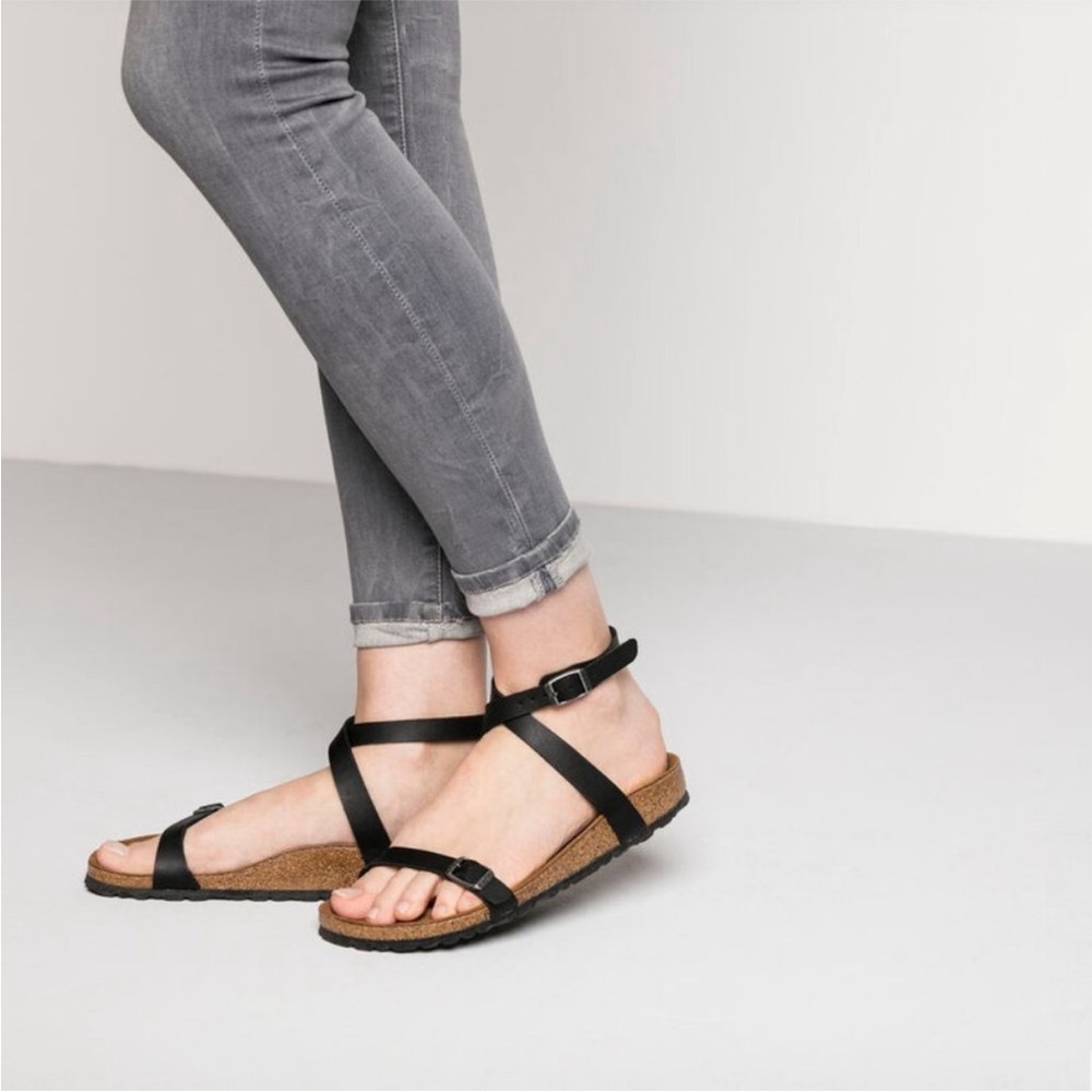 BIRKENSTOCK Daloa Strappy Sandals Size 38/245